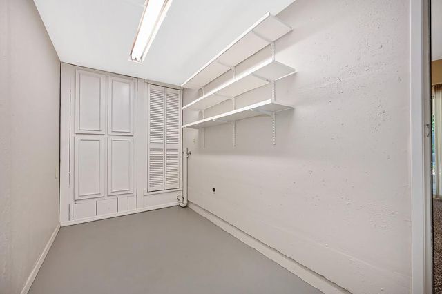 5824 Hesper Way, Carmichael, CA 95608