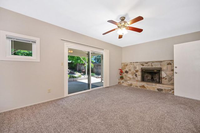 5824 Hesper Way, Carmichael, CA 95608