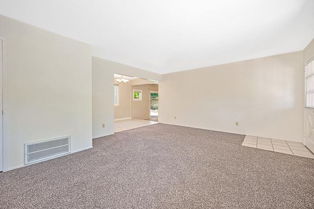 5824 Hesper Way, Carmichael, CA 95608