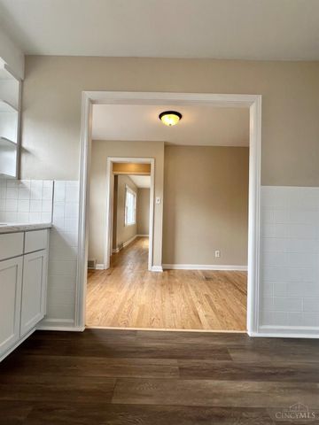 2409 Queen Avenue, Middletown, OH 45044