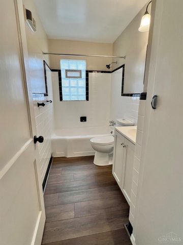 2409 Queen Avenue, Middletown, OH 45044