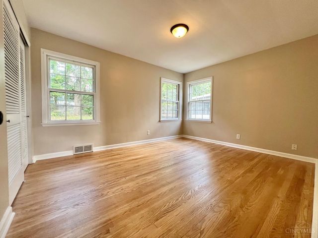 2409 Queen Avenue, Middletown, OH 45044