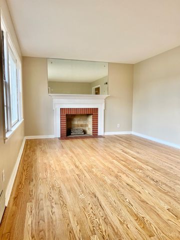 2409 Queen Avenue, Middletown, OH 45044