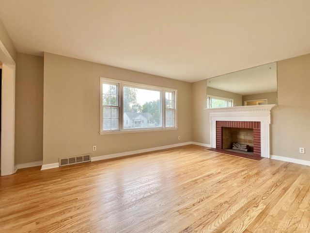 2409 Queen Avenue, Middletown, OH 45044