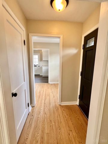 2409 Queen Avenue, Middletown, OH 45044