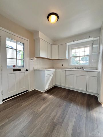 2409 Queen Avenue, Middletown, OH 45044