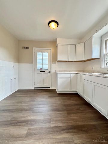 2409 Queen Avenue, Middletown, OH 45044