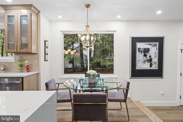 2 HARWOOD DR, Voorhees, NJ 08043