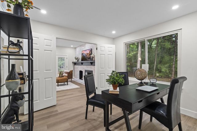 2 HARWOOD DR, Voorhees, NJ 08043