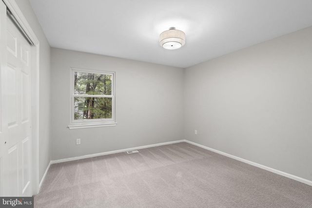 2 HARWOOD DR, Voorhees, NJ 08043