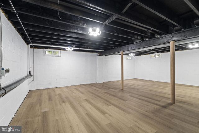 2 HARWOOD DR, Voorhees, NJ 08043