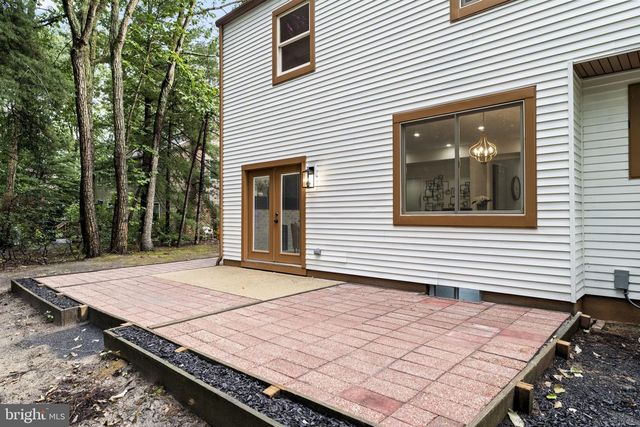 2 HARWOOD DR, Voorhees, NJ 08043