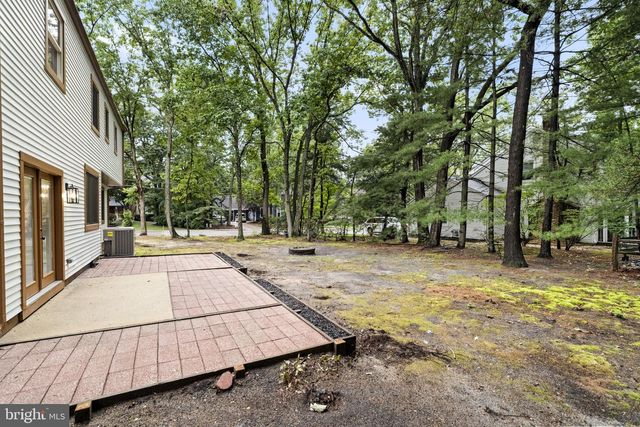 2 HARWOOD DR, Voorhees, NJ 08043
