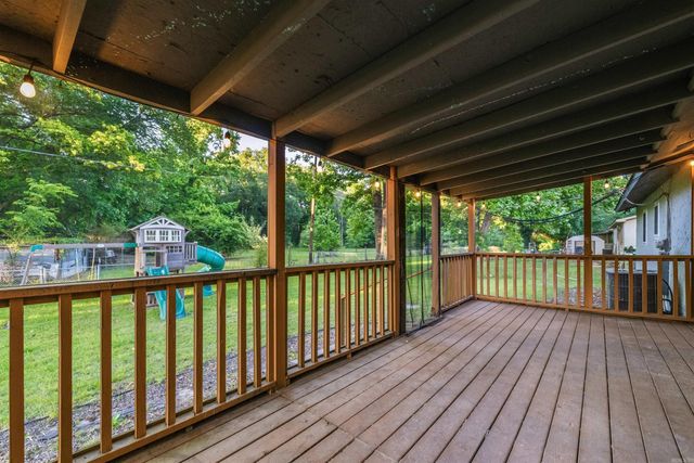 1 Brookway Drive, Sherwood, AR 72120