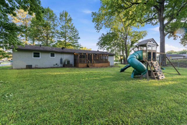 1 Brookway Drive, Sherwood, AR 72120
