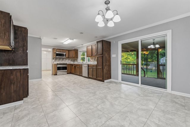 1 Brookway Drive, Sherwood, AR 72120