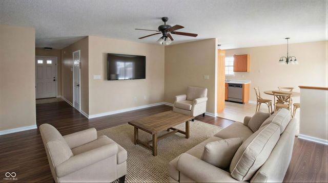 11320 Shady Hollow Lane, Indianapolis, IN 46229