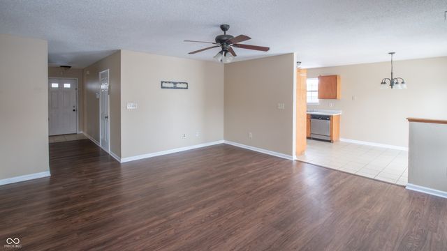 11320 Shady Hollow Lane, Indianapolis, IN 46229