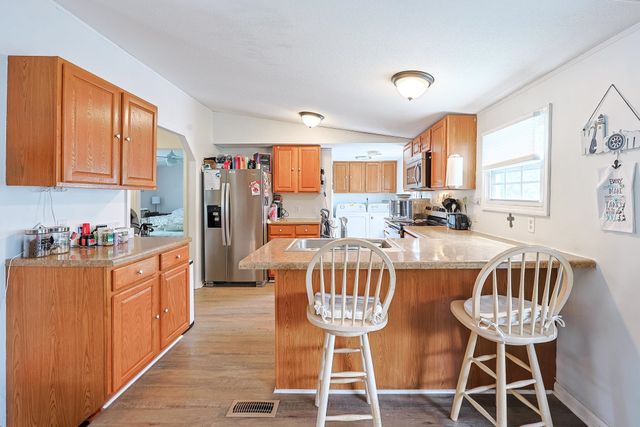 576 Southern Pines Dr., Myrtle Beach, SC 29579