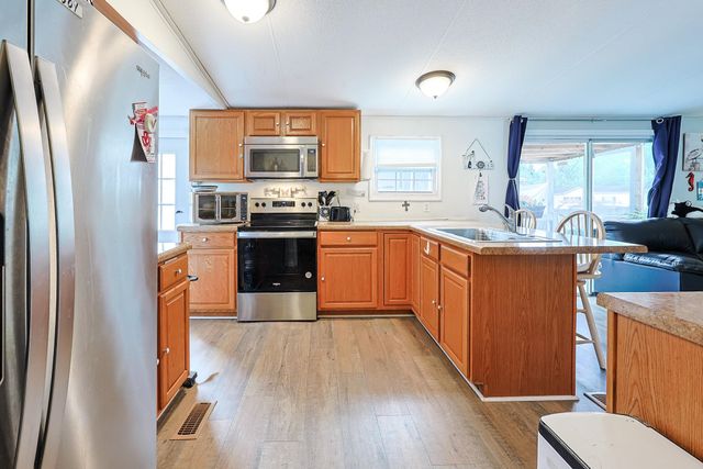 576 Southern Pines Dr., Myrtle Beach, SC 29579