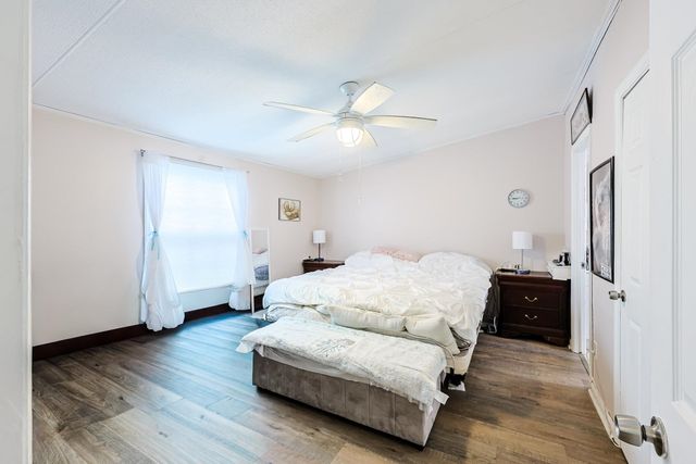 576 Southern Pines Dr., Myrtle Beach, SC 29579