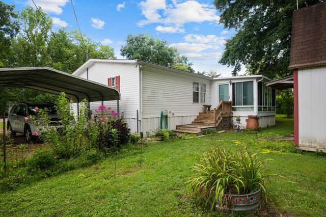 256 Hillcrest Rd, Kingston Springs, TN 37082