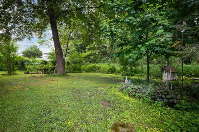 256 Hillcrest Rd, Kingston Springs, TN 37082