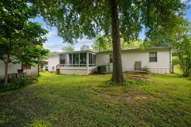 256 Hillcrest Rd, Kingston Springs, TN 37082