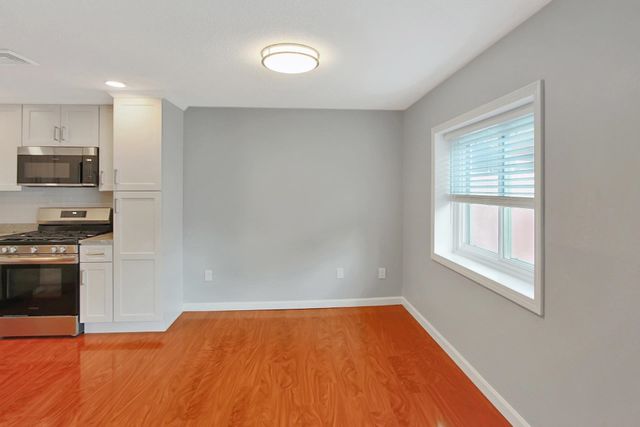 344 Elm St Unit 43, Milford, NH 03055