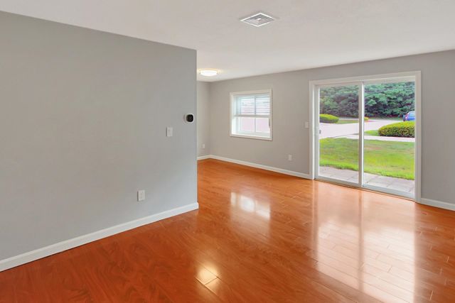 344 Elm St Unit 43, Milford, NH 03055