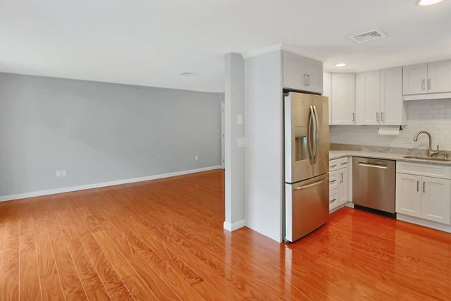 344 Elm St Unit 43, Milford, NH 03055
