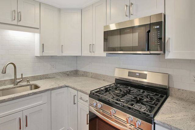 344 Elm St Unit 43, Milford, NH 03055