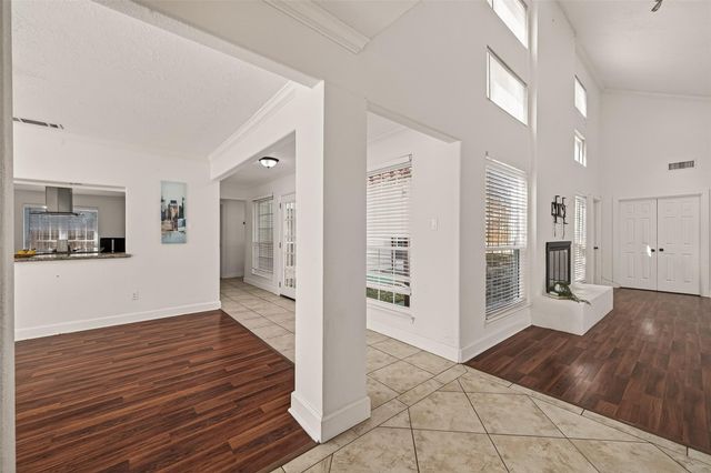 11414 Meadow Lake Drive, Houston, TX 77077