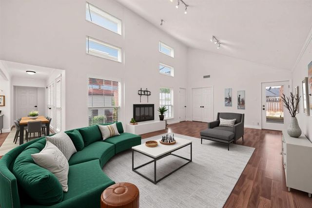 11414 Meadow Lake Drive, Houston, TX 77077