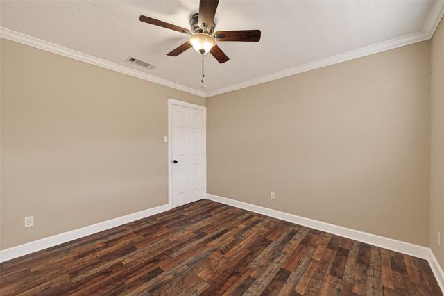 11414 Meadow Lake Drive, Houston, TX 77077