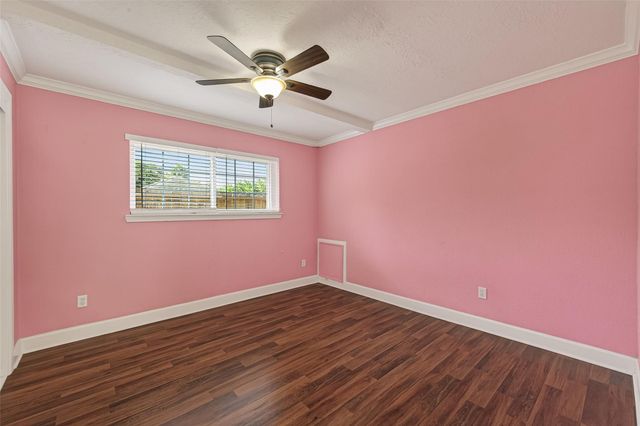 11414 Meadow Lake Drive, Houston, TX 77077