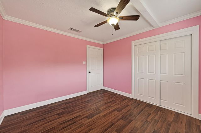 11414 Meadow Lake Drive, Houston, TX 77077