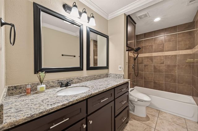 11414 Meadow Lake Drive, Houston, TX 77077