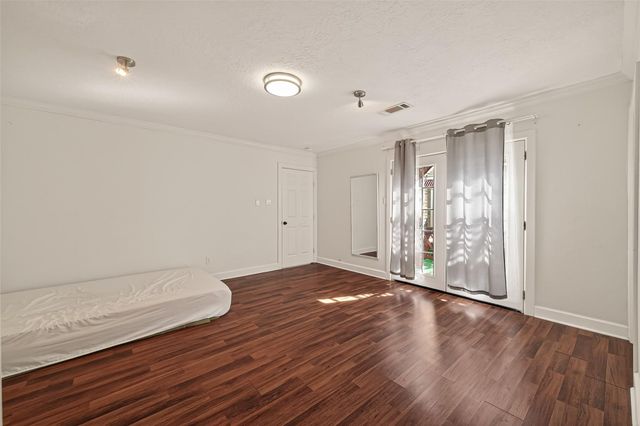 11414 Meadow Lake Drive, Houston, TX 77077