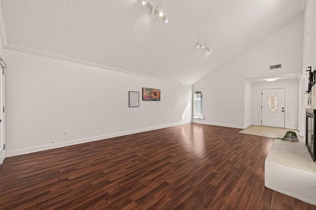 11414 Meadow Lake Drive, Houston, TX 77077