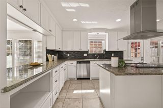 11414 Meadow Lake Drive, Houston, TX 77077