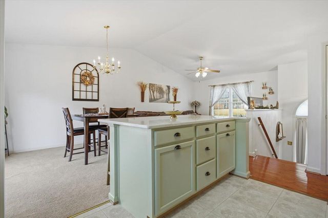 3102 Cedar Meade DR, Roanoke, VA 24014