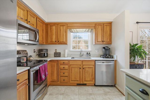 3102 Cedar Meade DR, Roanoke, VA 24014