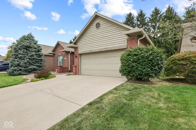 1628 Foxmere Boulevard, Greenwood, IN 46142