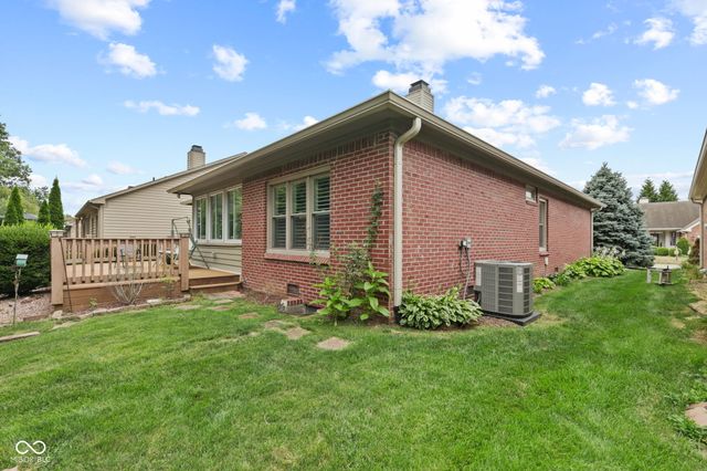1628 Foxmere Boulevard, Greenwood, IN 46142