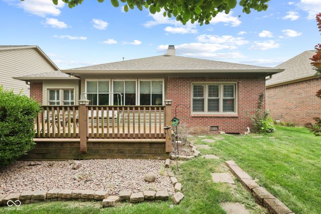 1628 Foxmere Boulevard, Greenwood, IN 46142