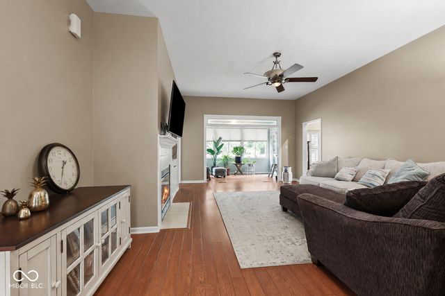 1628 Foxmere Boulevard, Greenwood, IN 46142