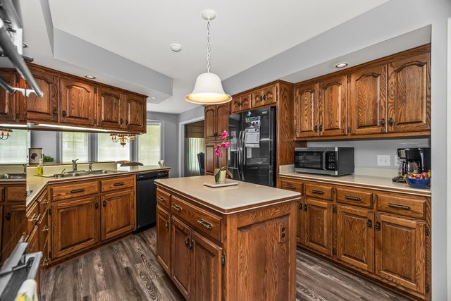 3206 Jeffrey Drive, Joliet, IL 60431