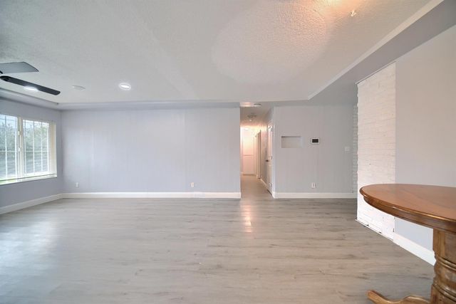 8107 Grenoble Way, Stockton, CA 95210