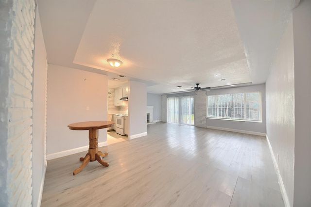 8107 Grenoble Way, Stockton, CA 95210